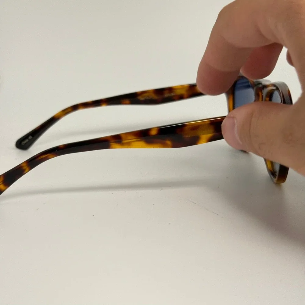 WMP Dash Sunglasses Tortoise Shell Blue Gradient Lens Square Frame 51-22-148